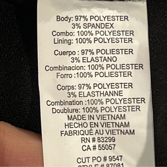 Cap sleeve knee length dress with flattering lace details size 12 - Picture 11 of 14